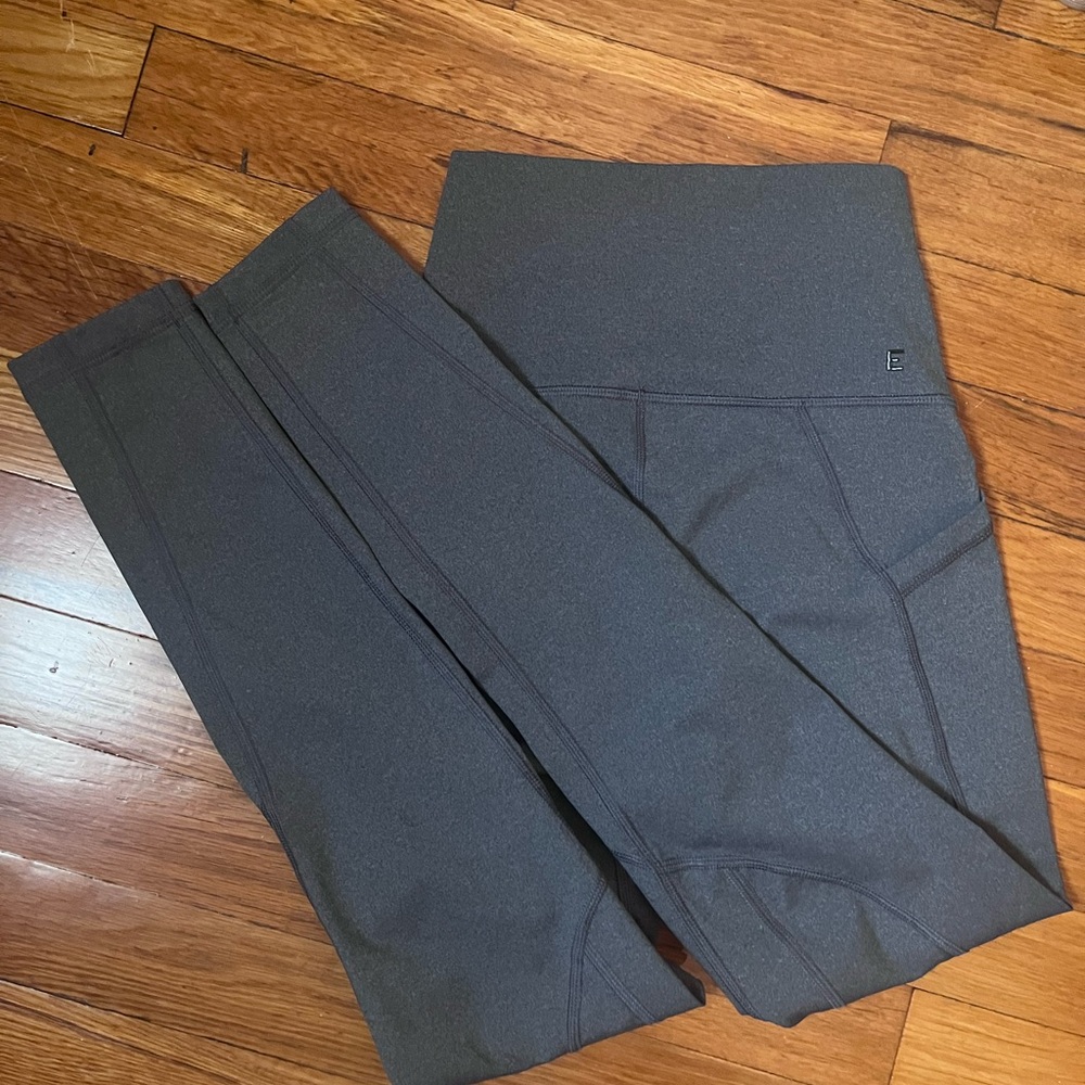 Everlane 25” Perform Pocket Leggings